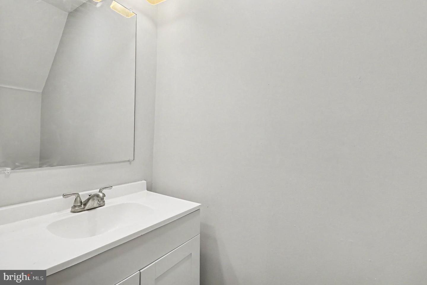 5226 Reinhard St Property Photo 10