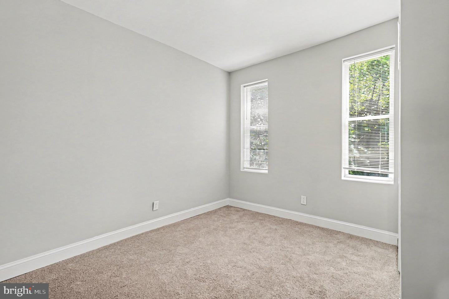 5226 Reinhard St Property Photo 11