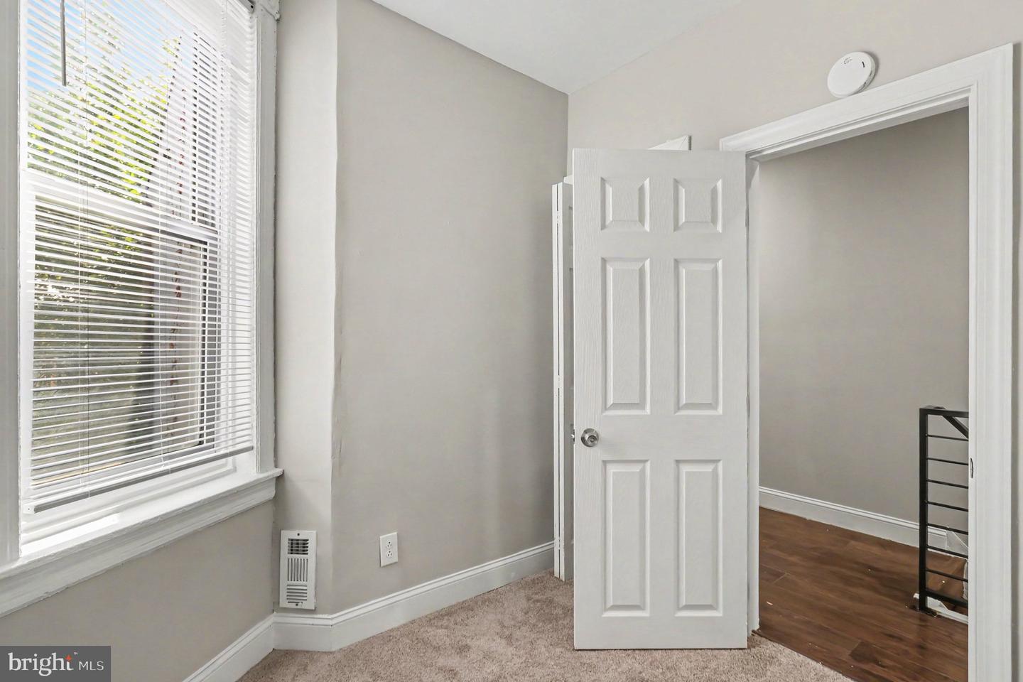 5226 Reinhard St Property Photo 15