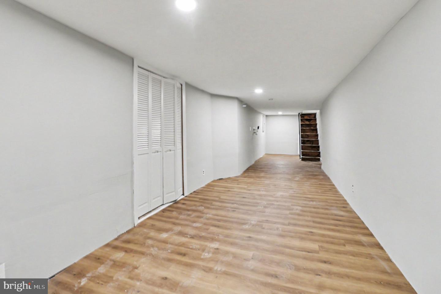 5226 Reinhard St Property Photo 21