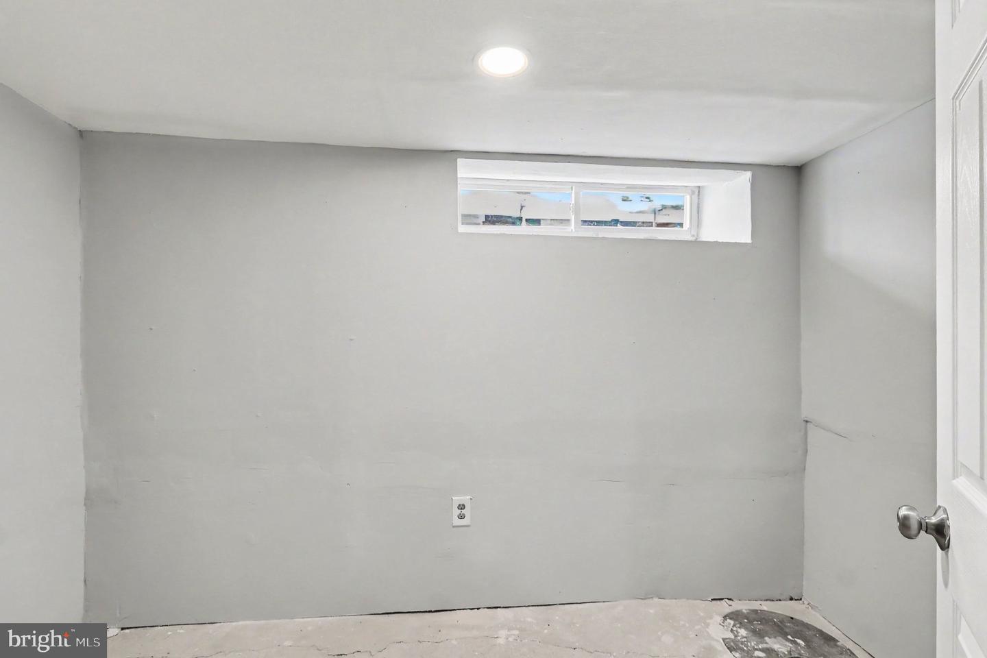 5226 Reinhard St Property Photo 23