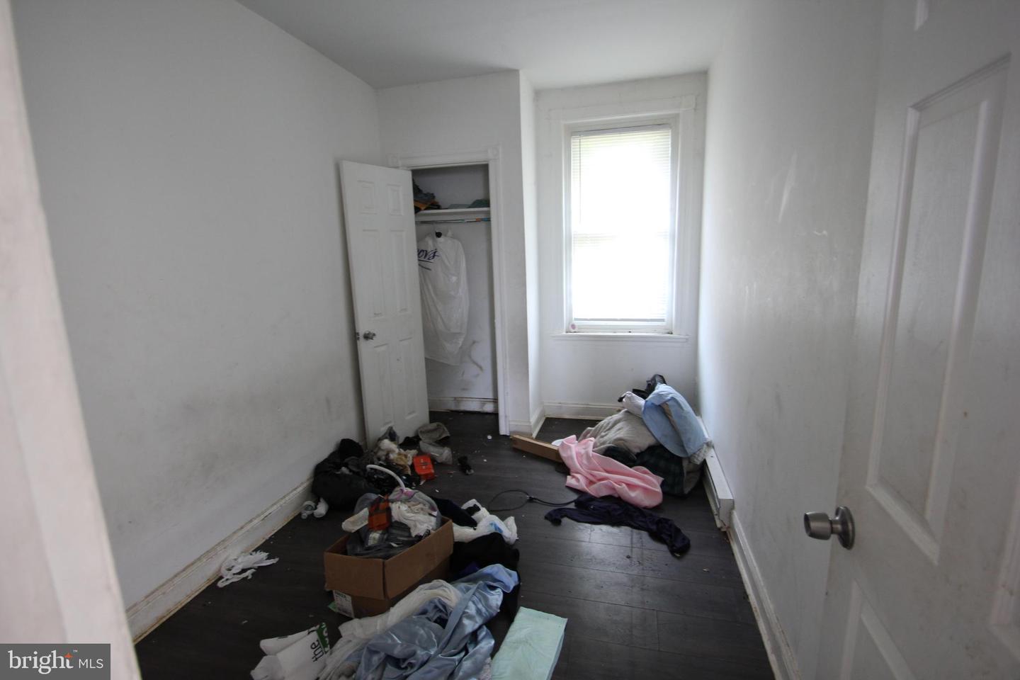 812 S Cecil St Property Photo 5