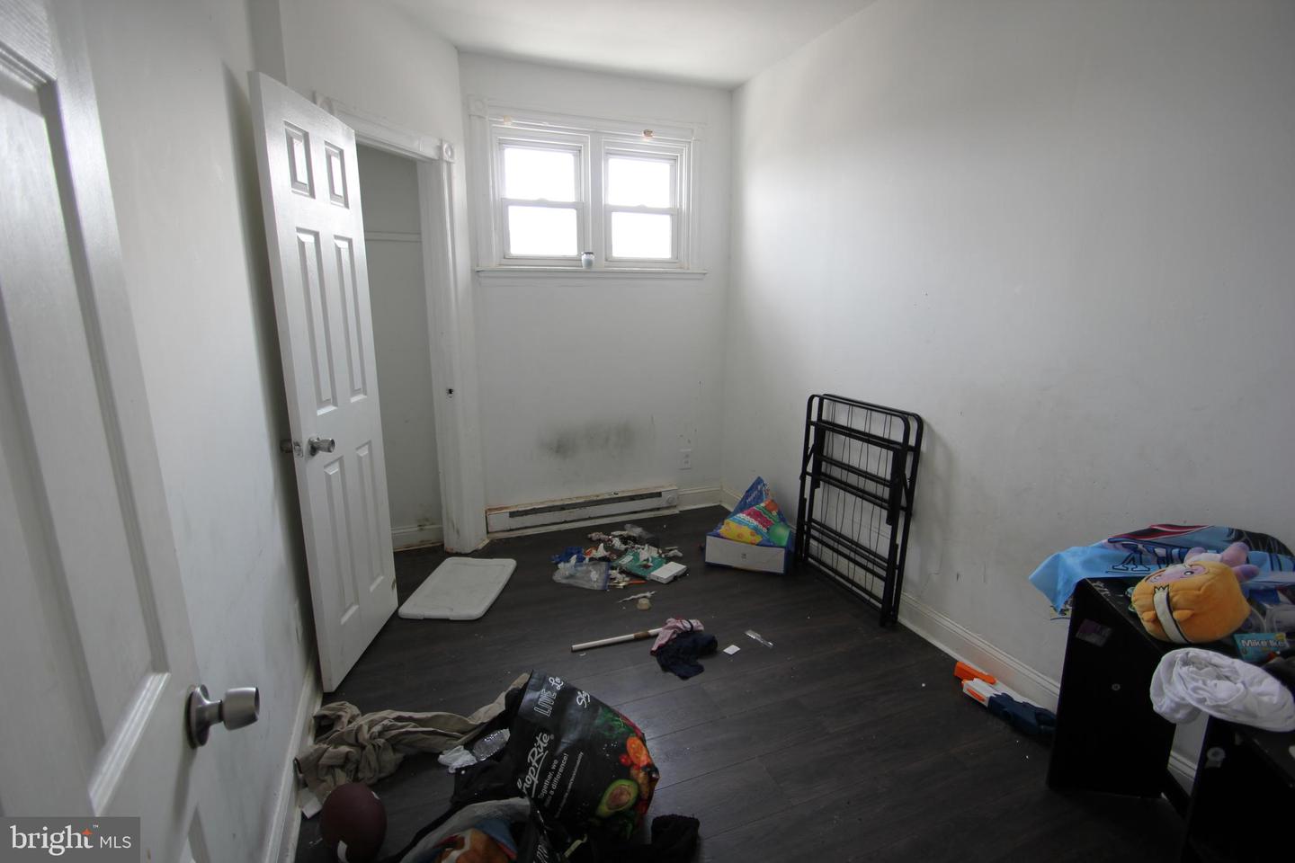 812 S Cecil St Property Photo 6