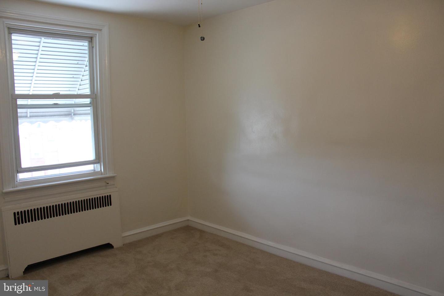 5625 Arbor St Property Photo 11