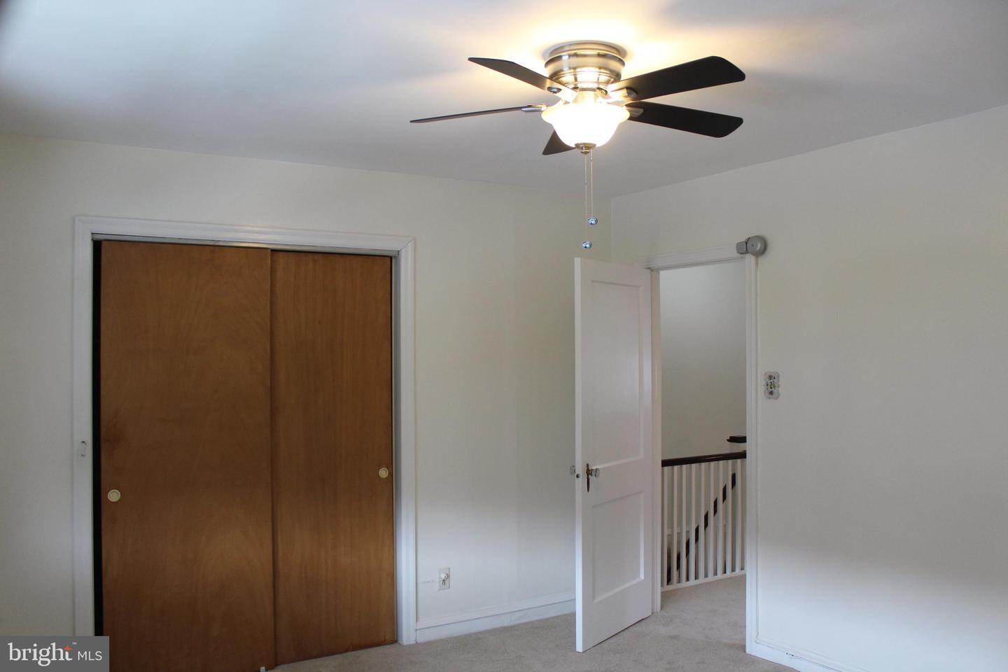 5625 Arbor St Property Photo 12