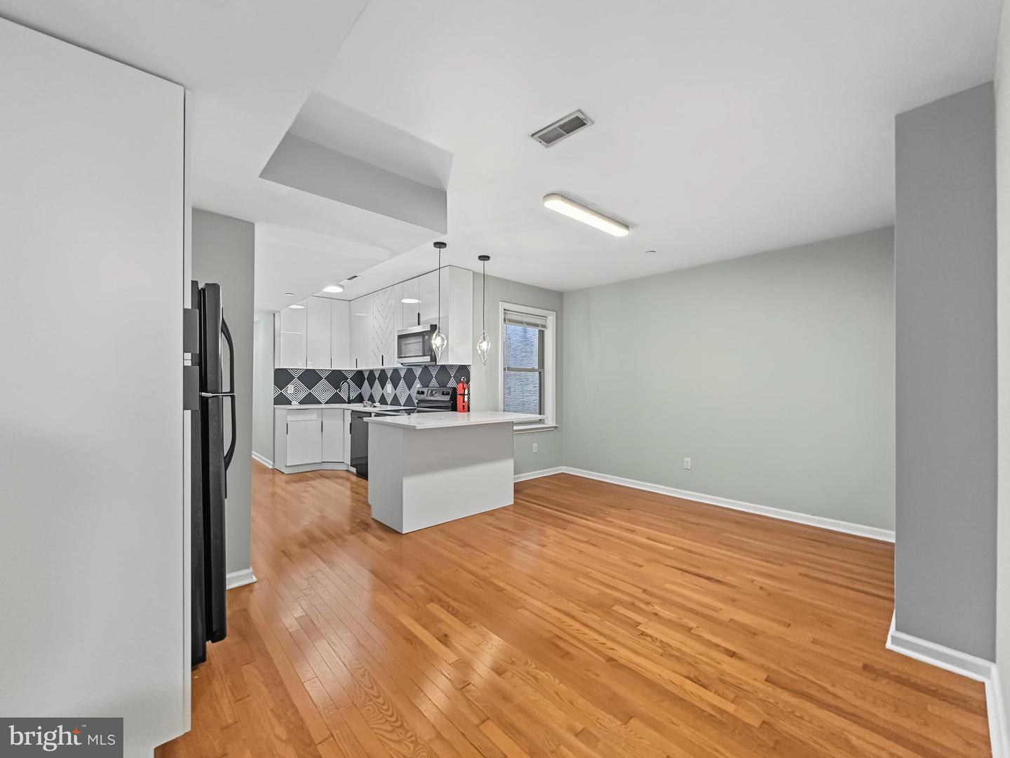 1811 CECIL B MOORE AVE #C Property Photo 1