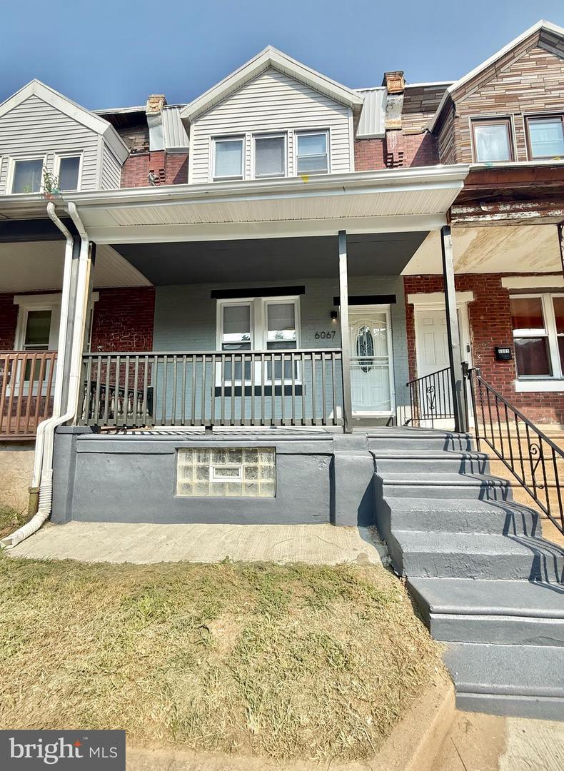 6067 Regent St Property Photo 1