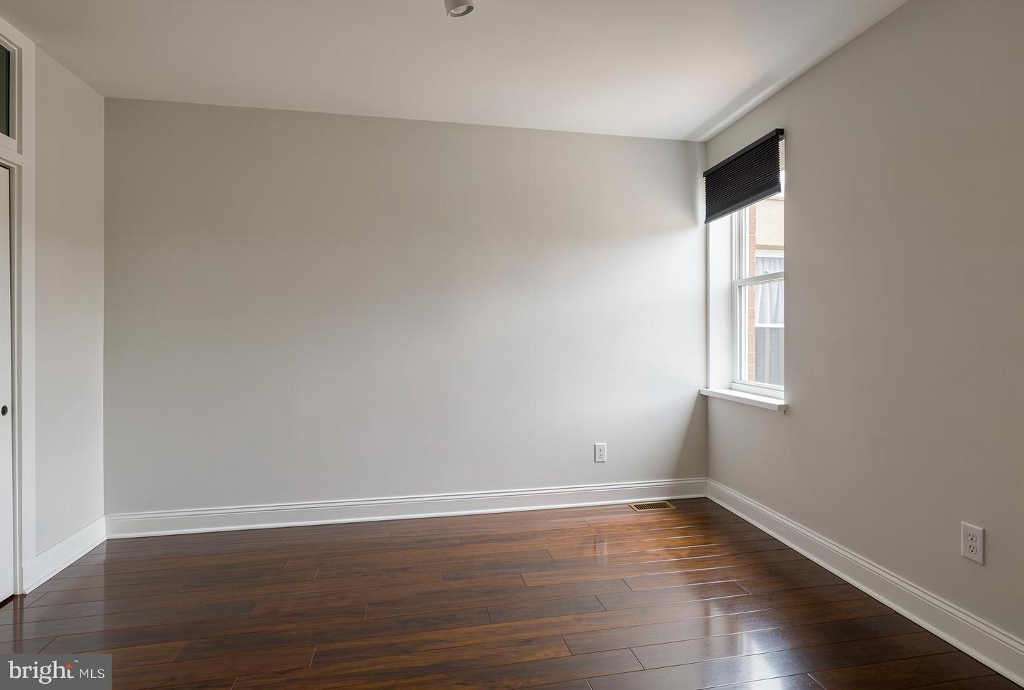 1254 S Bonsall St Property Photo 15