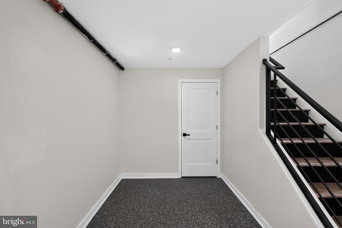 2143 E Arizona St Property Photo 3