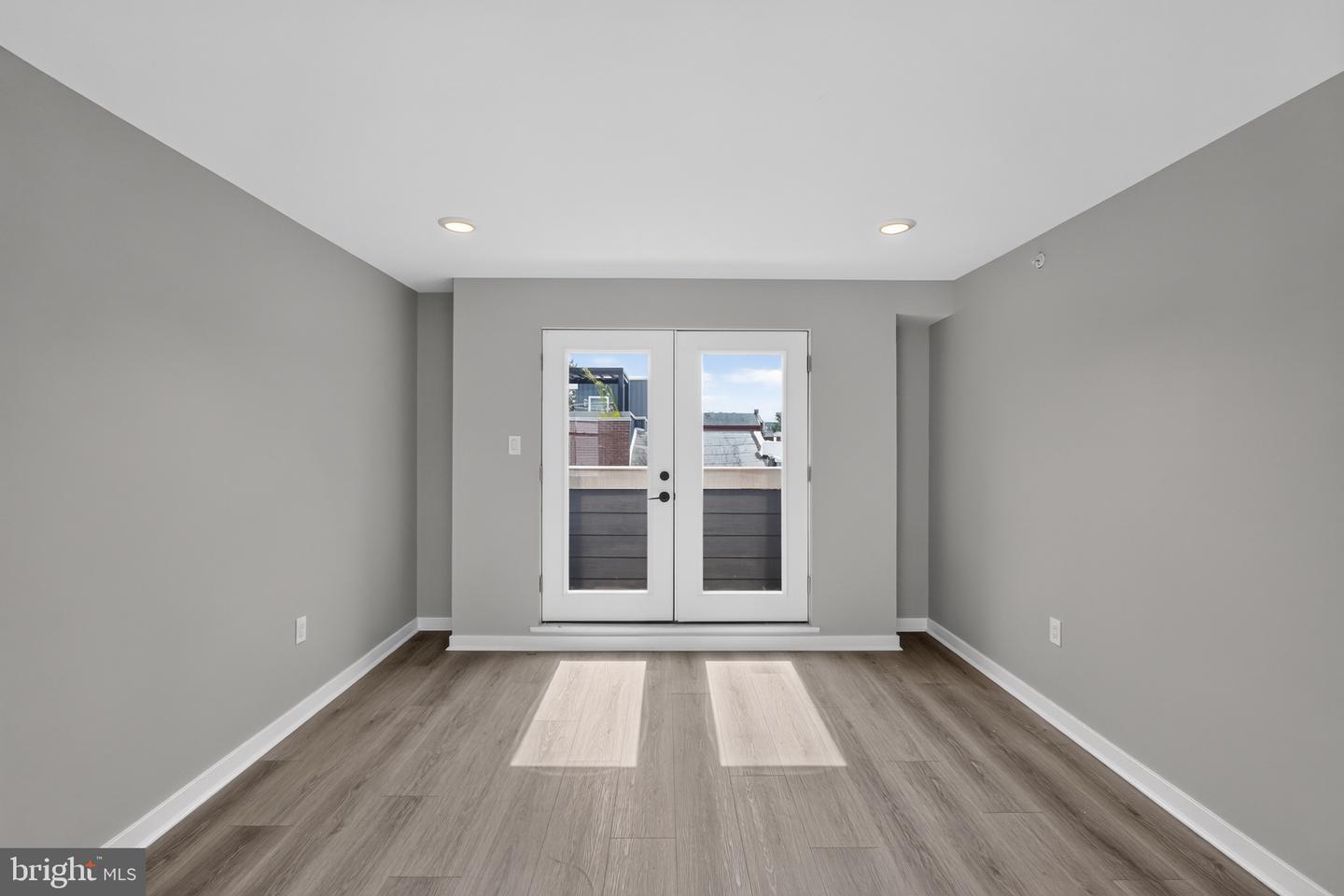2143 E Arizona St Property Photo 11