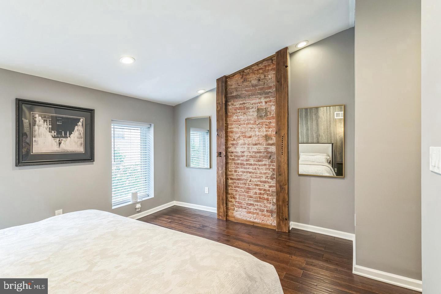 1153 N Hancock St Property Photo 16
