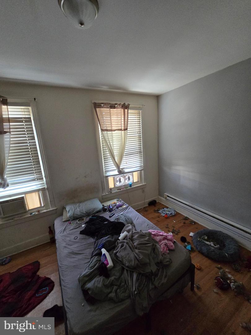 2754 N Croskey St Property Photo 27