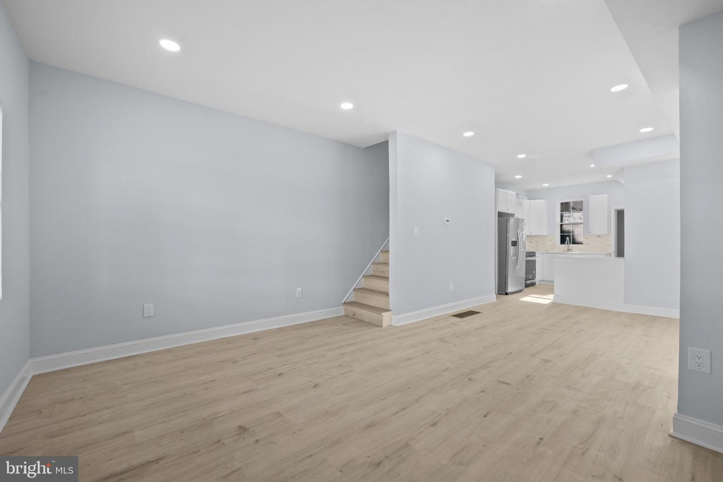 4116 N 8th St Property Photo 6