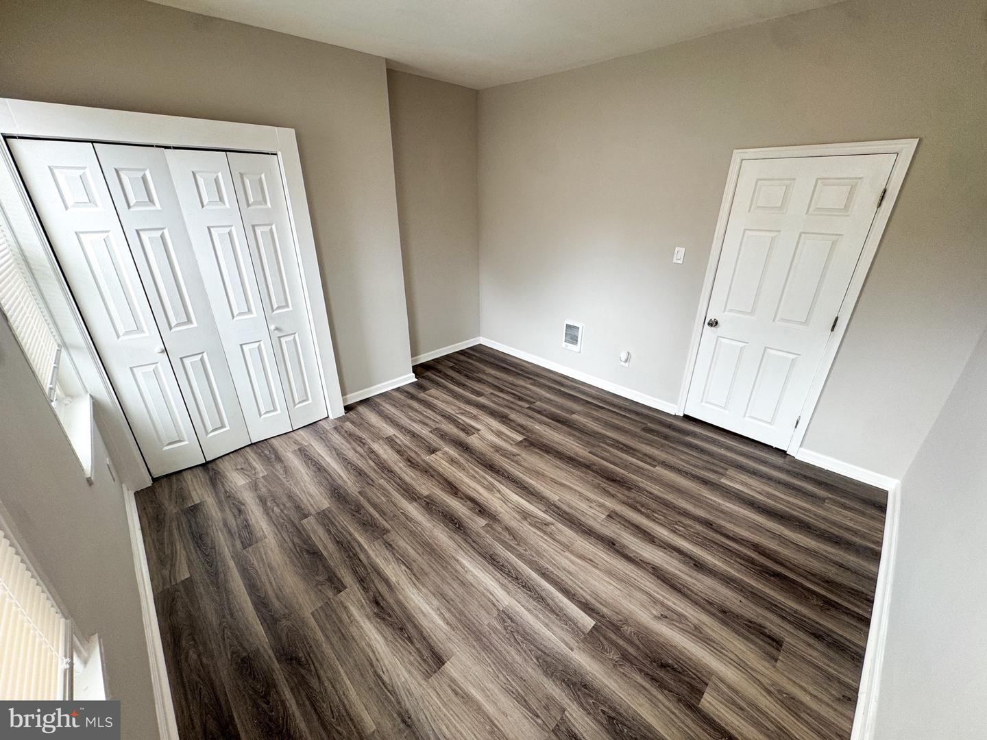 2538 N Gratz St Property Photo 18