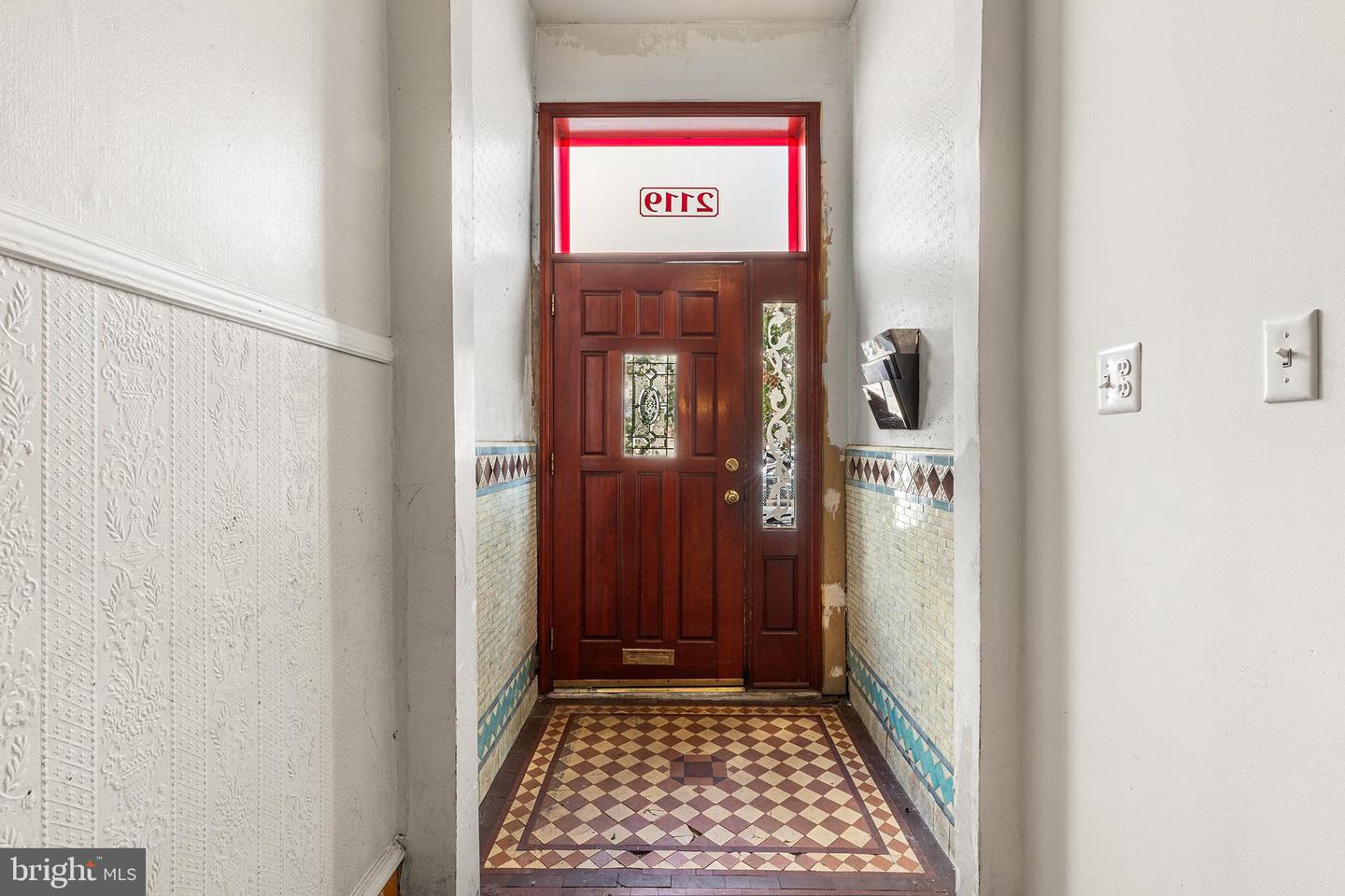 2119 S 13TH