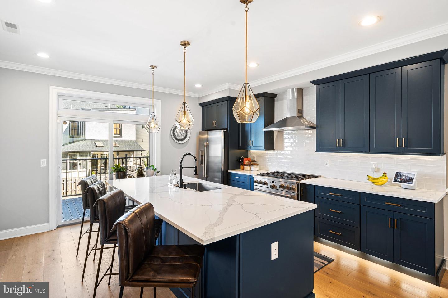 326 Wright St Property Photo 1