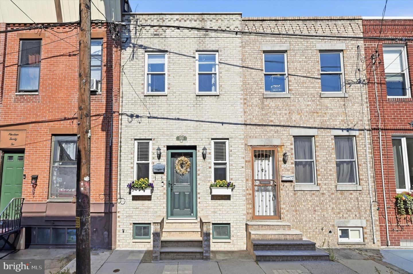 1920 S Warnock St Property Photo 1