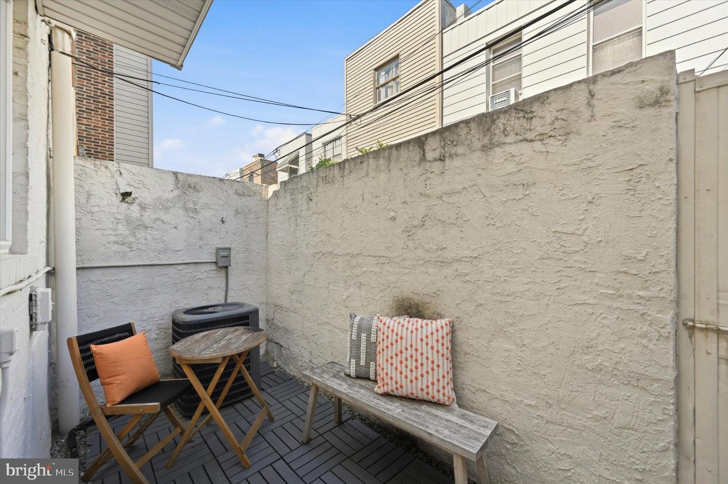 1920 S Warnock St Property Photo 11