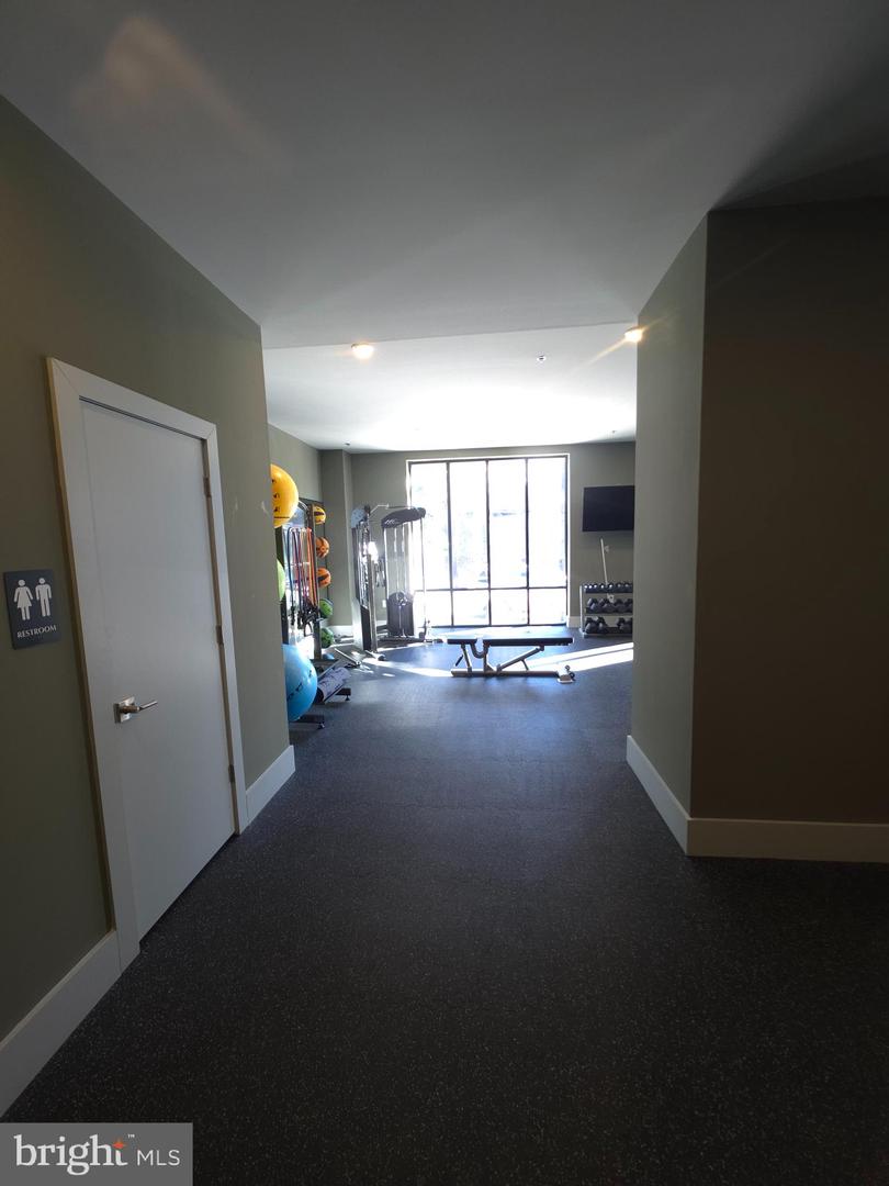 3503 Midvale Ave #ll1 Property Photo 10