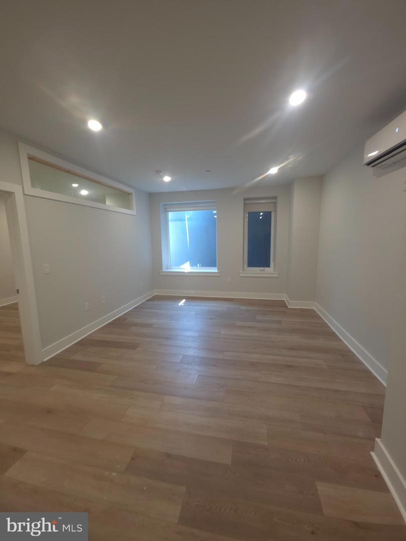 3503 Midvale Ave #ll1 Property Photo 31