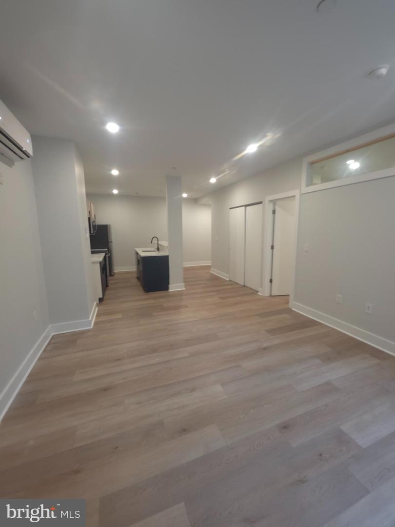 3503 Midvale Ave #ll1 Property Photo 32
