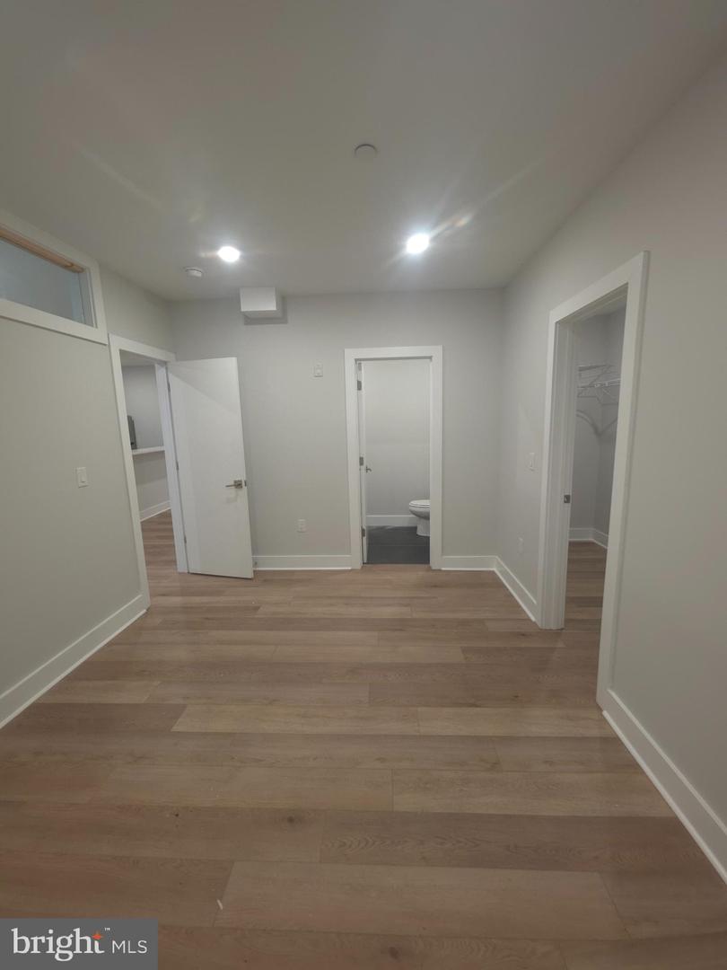 3503 Midvale Ave #ll1 Property Photo 34