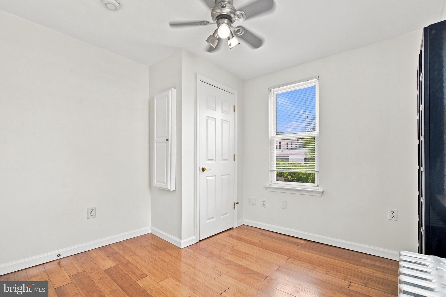 457 E High St Property Photo 20