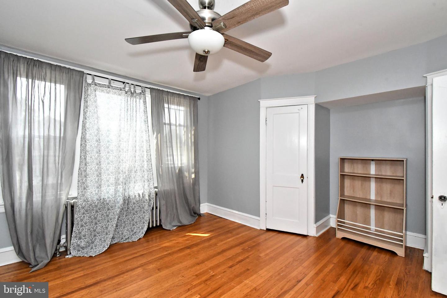 648 Gerhard St Property Photo 22