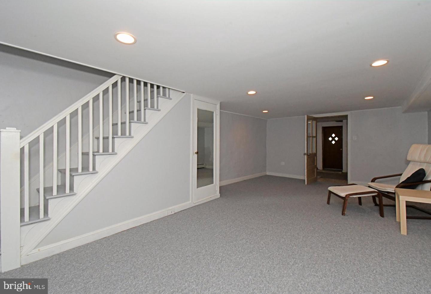 648 Gerhard St Property Photo 29