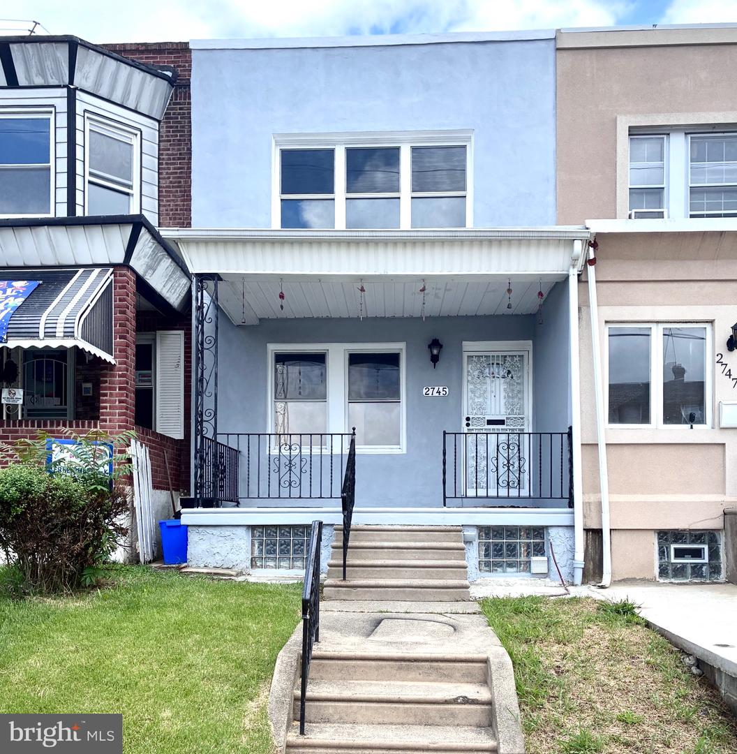 2745 S 71st St Property Photo 1