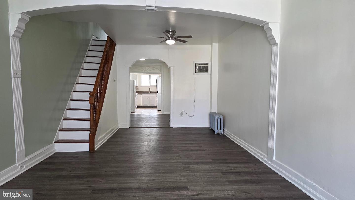 1608 Dickinson St Property Photo 1