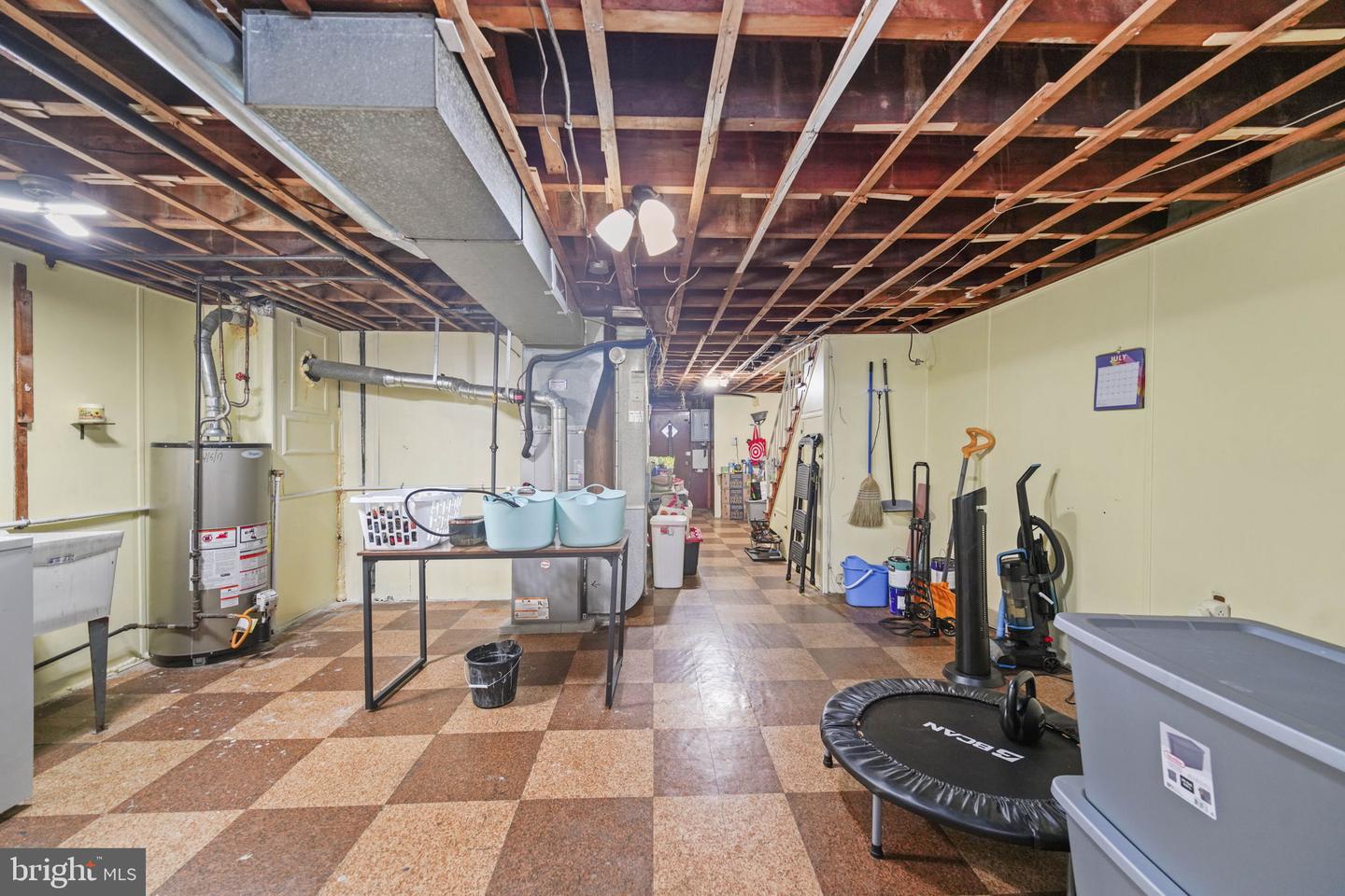 6834 Walker St Property Photo 16