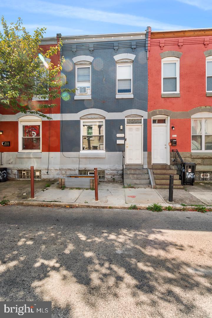 1624 Edgley St Property Photo 1