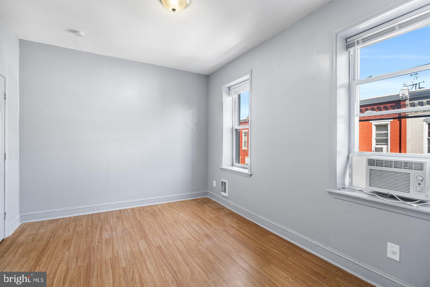 1624 Edgley St Property Photo 15