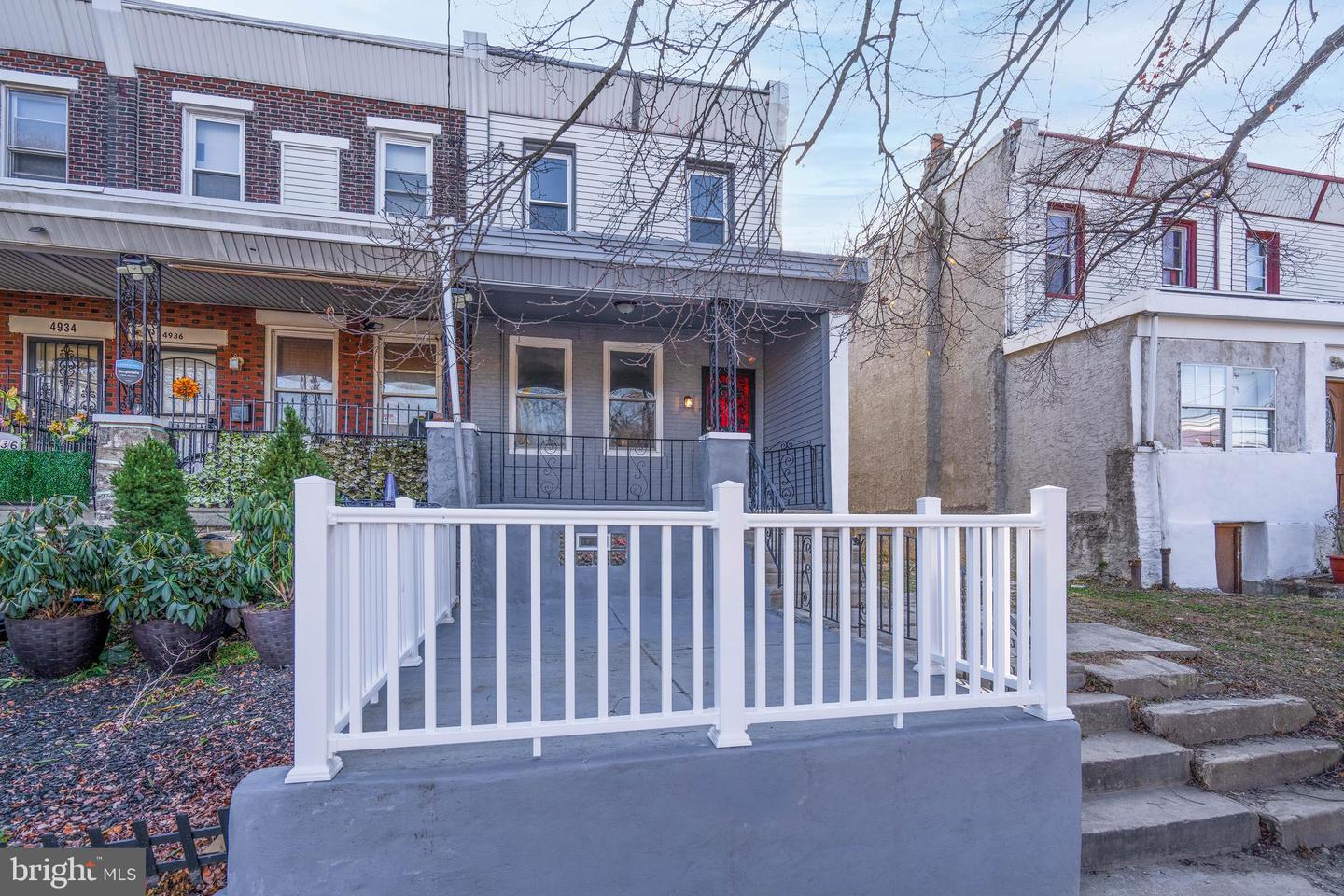 4938 BROWN ST Property Photo 1