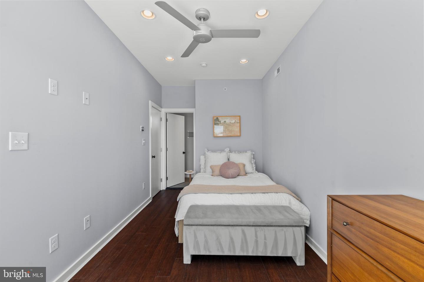 1841 Mountain St Property Photo 27