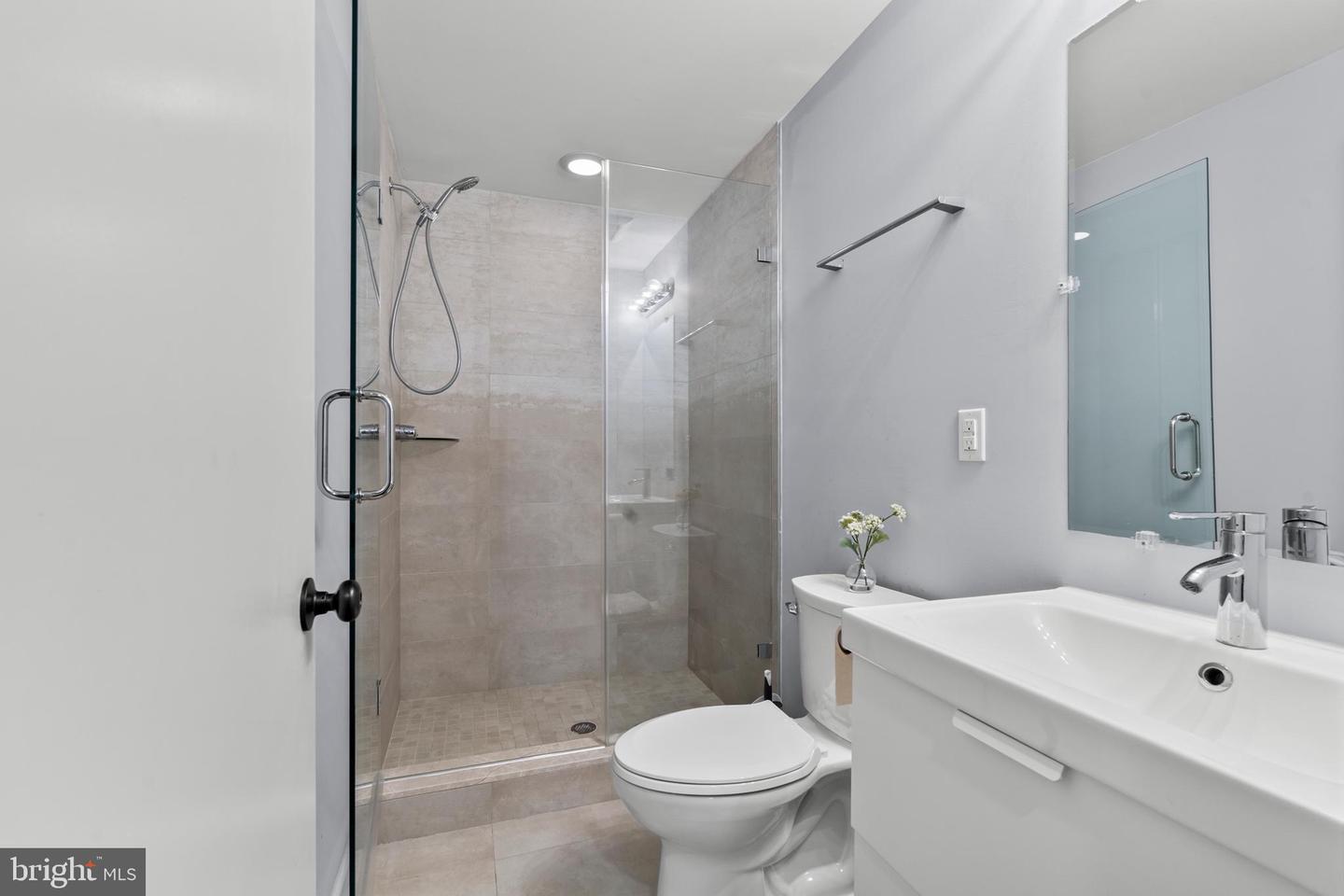 1841 Mountain St Property Photo 37