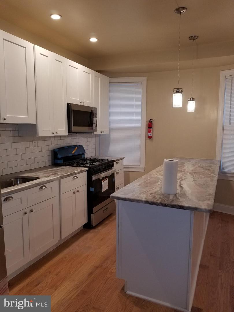 5413 Angora Ter Property Photo 4