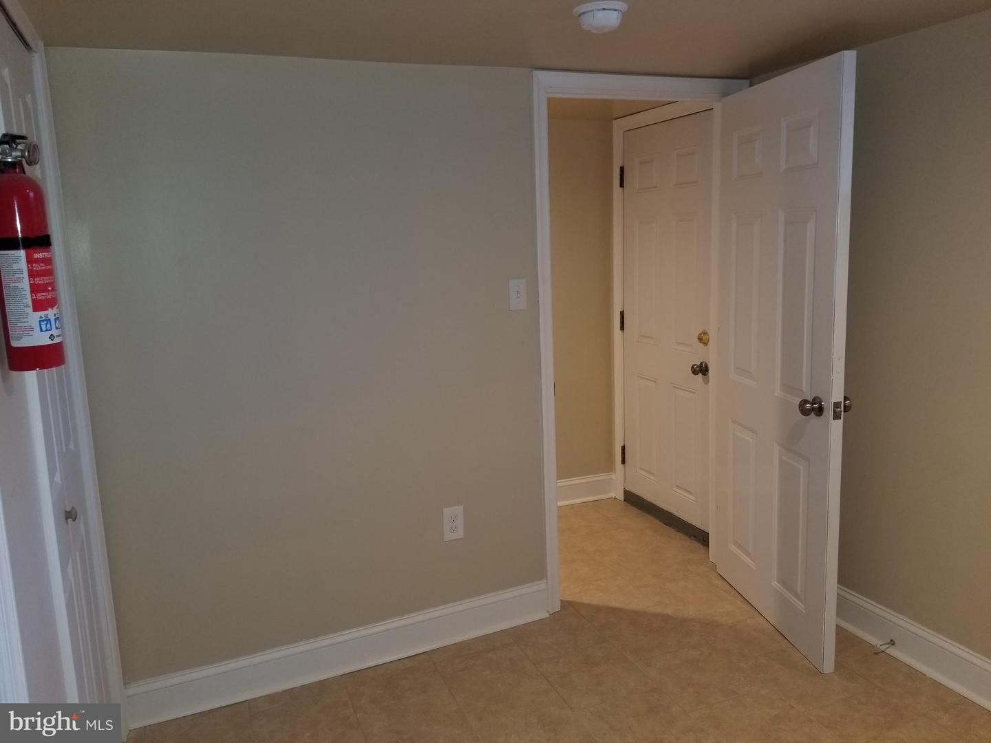 5413 Angora Ter Property Photo 10