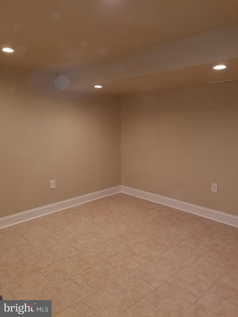 5413 Angora Ter Property Photo 19