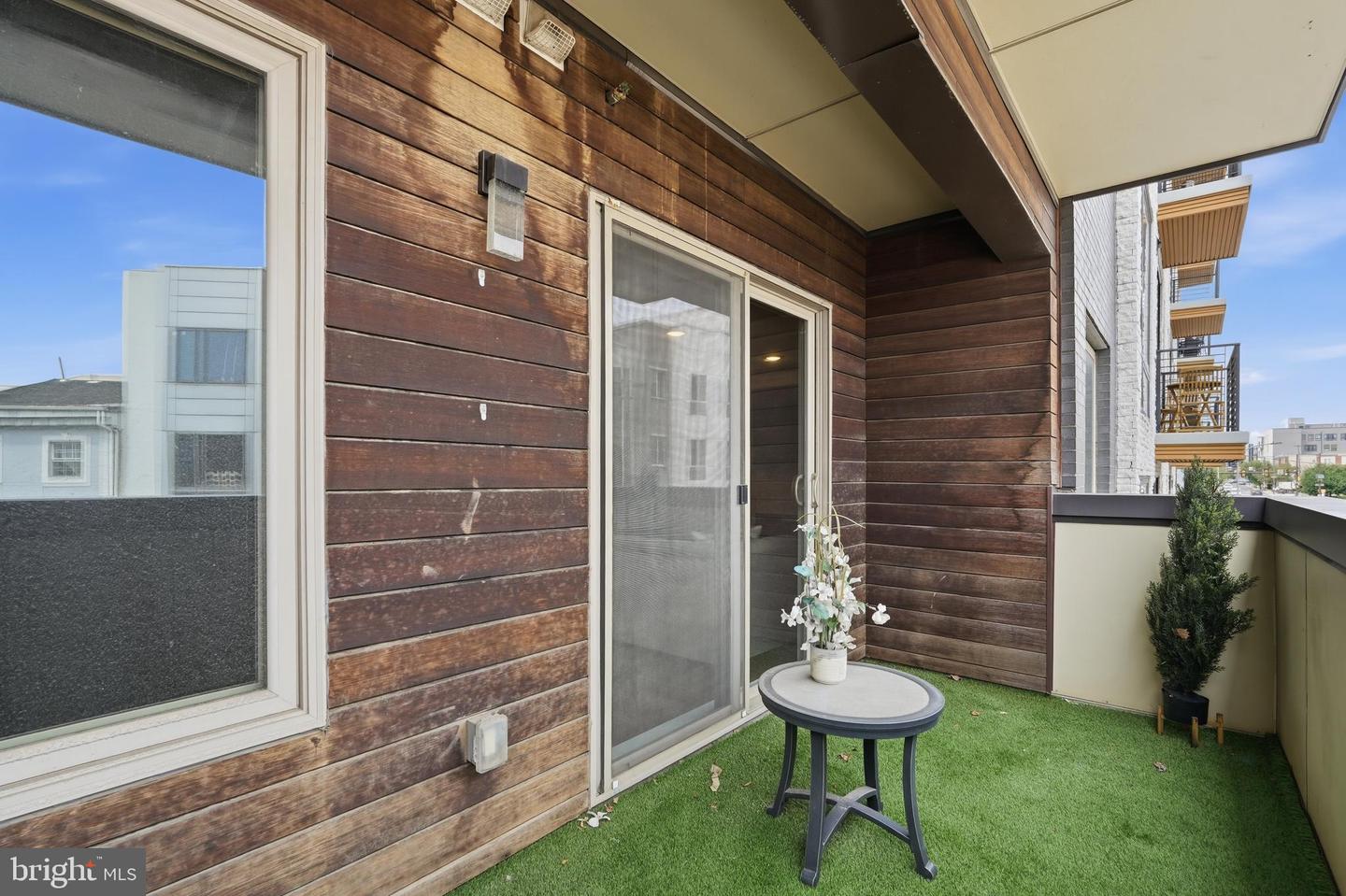 1608 Ridge Ave #304 Property Photo 18