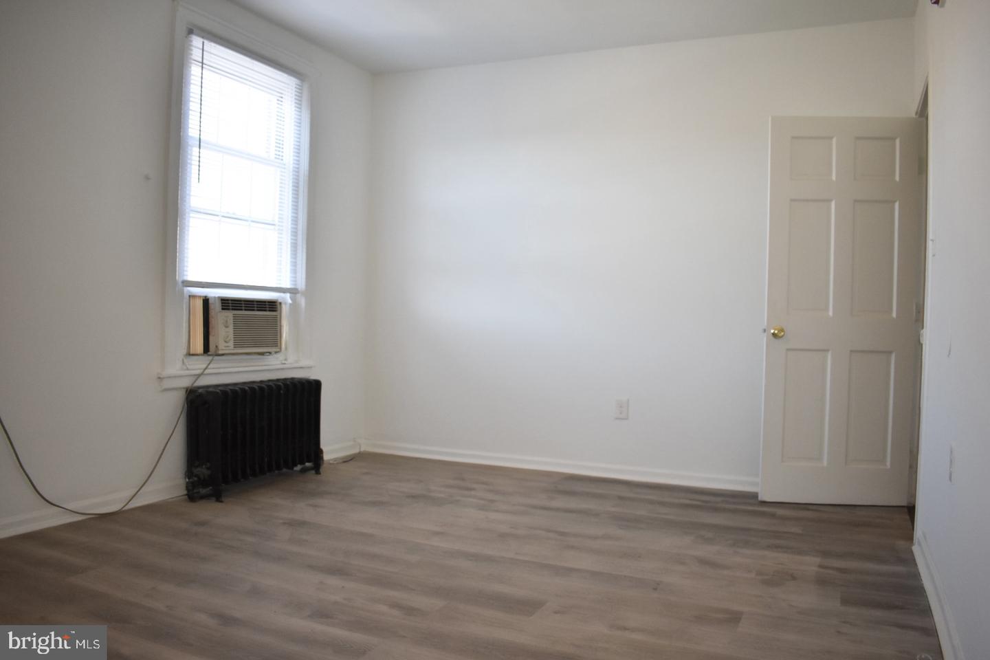 6031 Market St #2a Property Photo 5