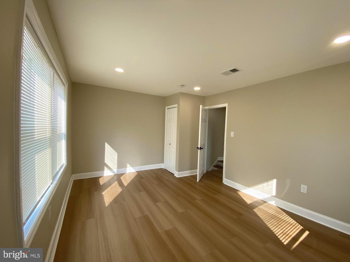 6001 Angora Ter Property Photo 21