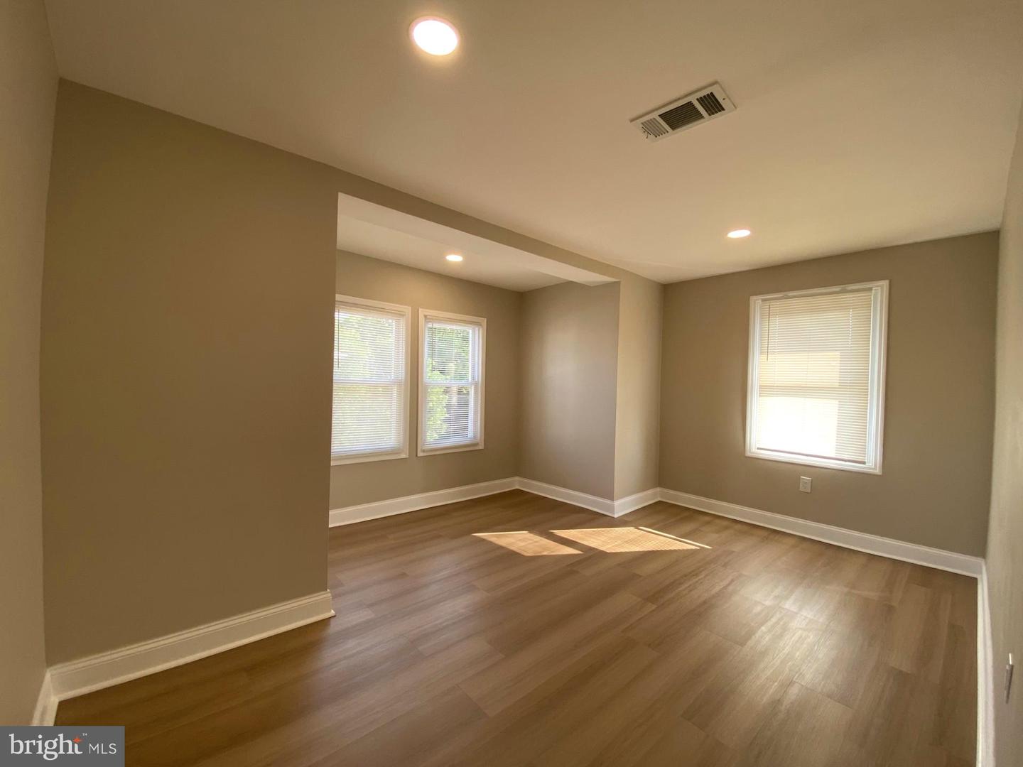 6001 Angora Ter Property Photo 25