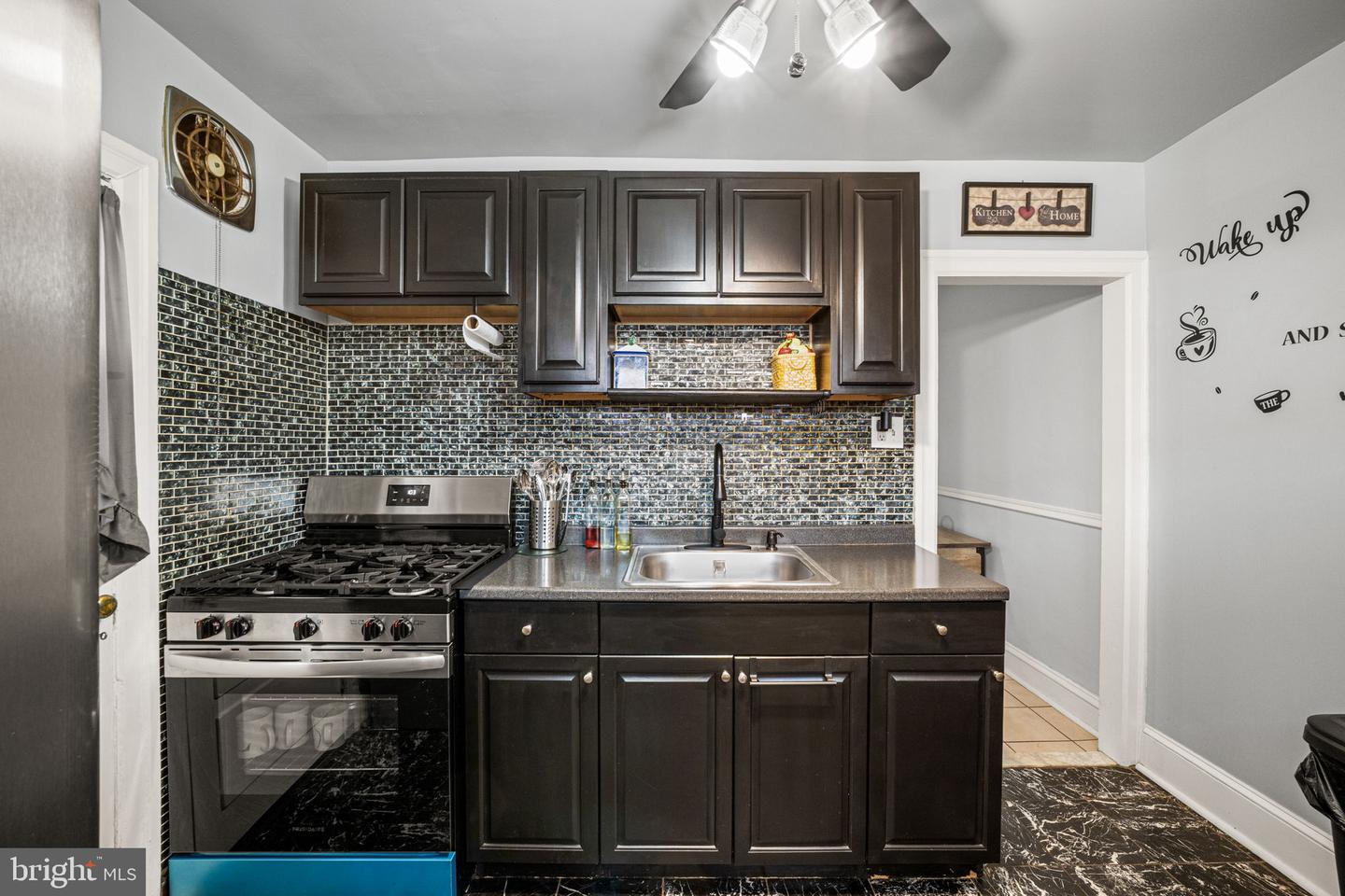 5910 Agusta St Property Photo 18