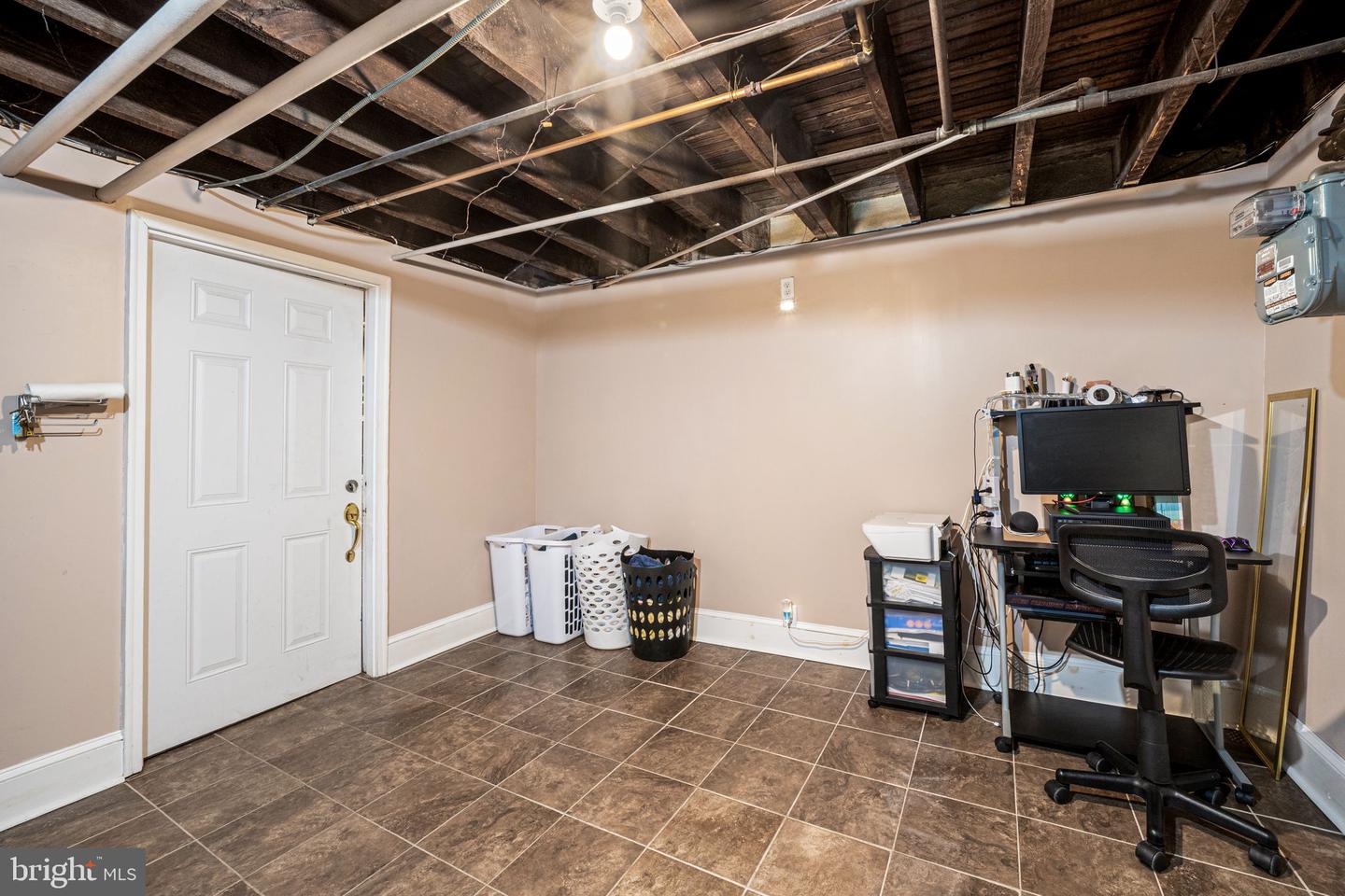 5910 Agusta St Property Photo 25