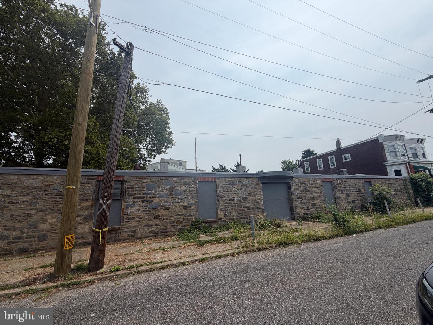 408-10 W Chew Ave Property Photo 5