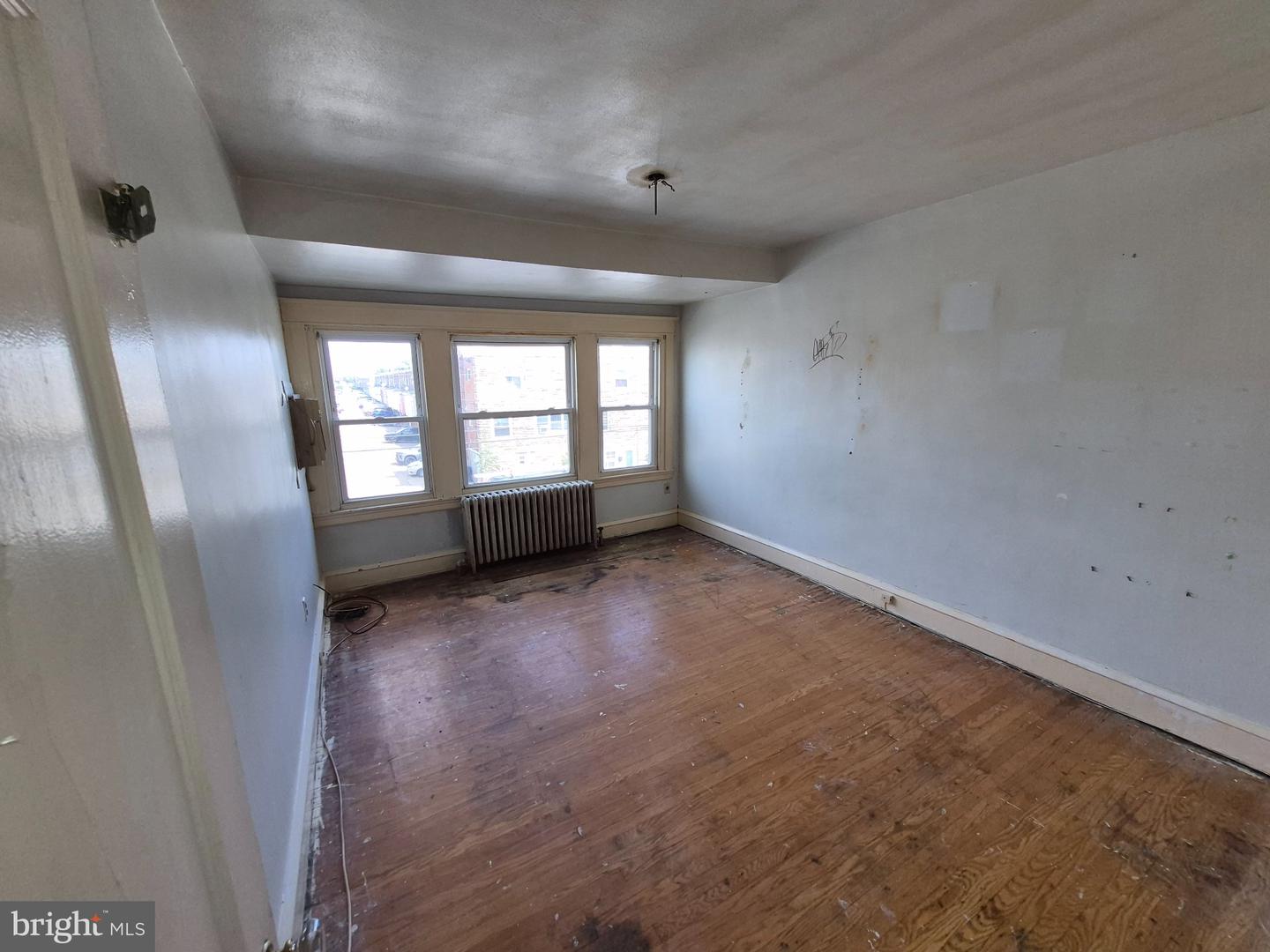 1230 Van Kirk St Property Photo 8