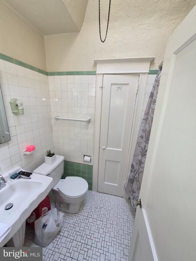1230 Van Kirk St Property Photo 11
