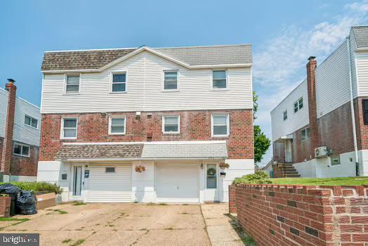 2715 Mower St Property Photo 1